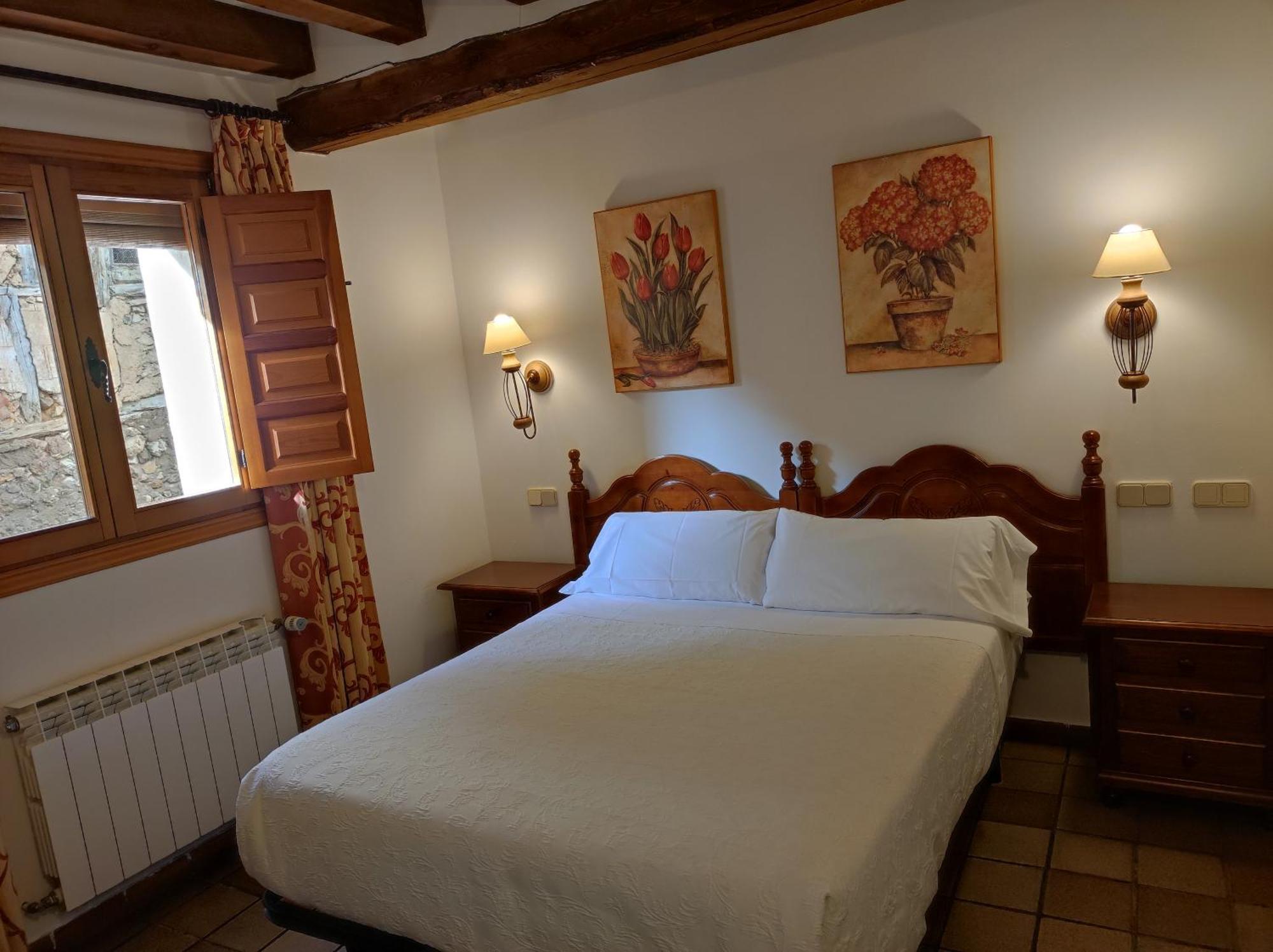 Hostal Posada La Panadera Sepúlveda Exterior foto